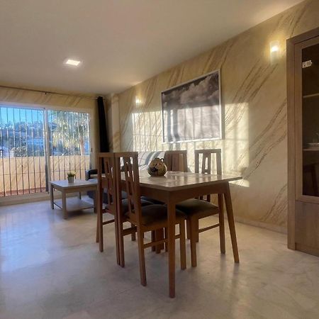 Apartamento Con Vista A La Piscina Apartment Benalmadena Luaran gambar