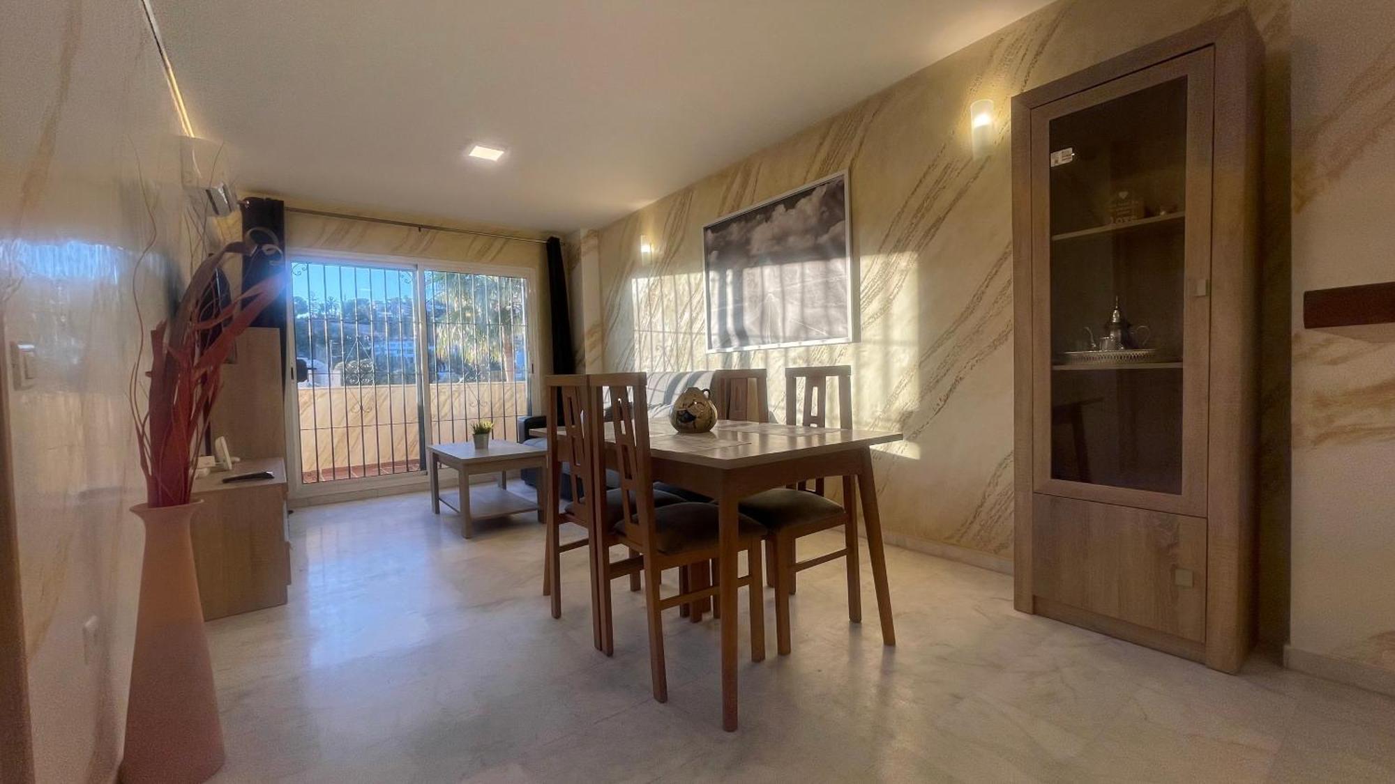 Apartamento Con Vista A La Piscina Apartment Benalmadena Luaran gambar