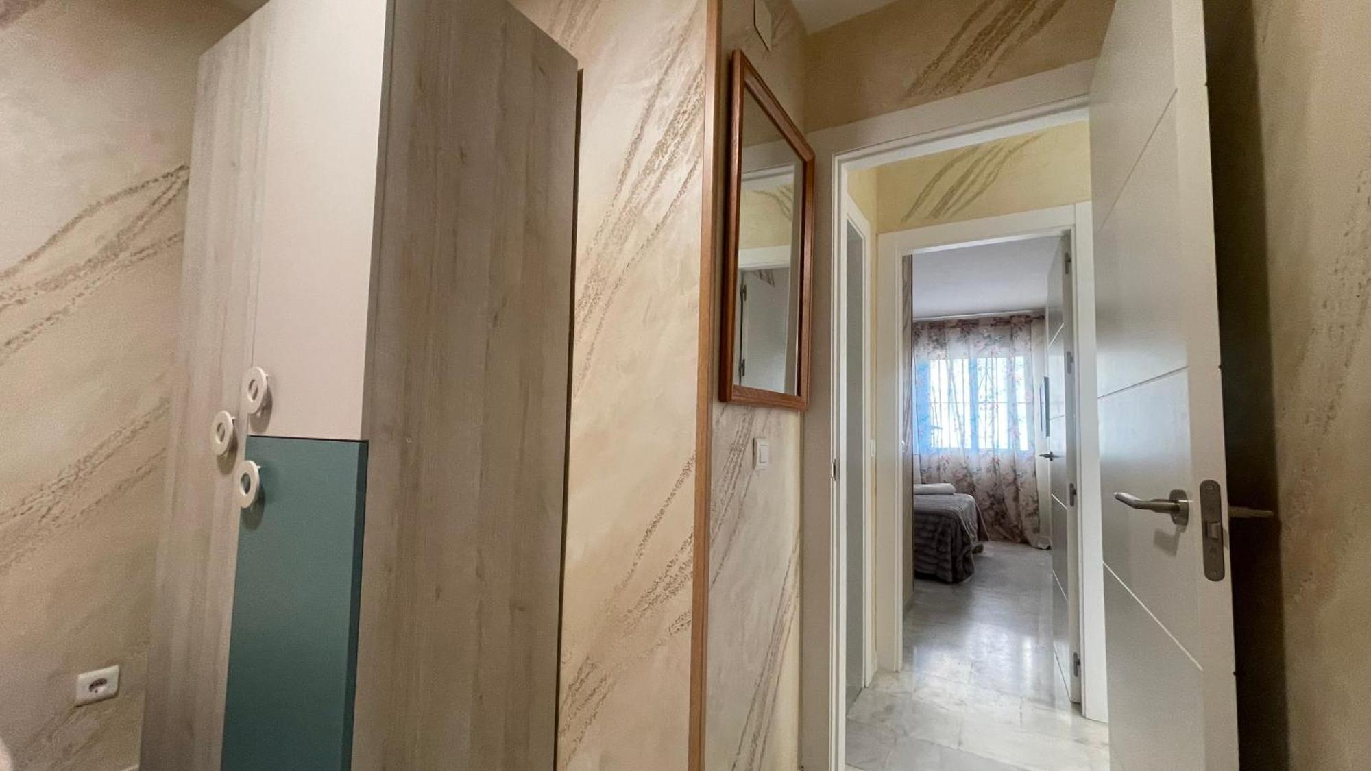 Apartamento Con Vista A La Piscina Apartment Benalmadena Luaran gambar